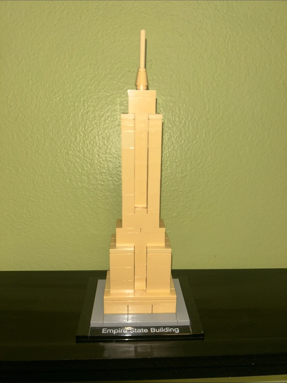 LEGO ARCHITECTURE Empire State Building